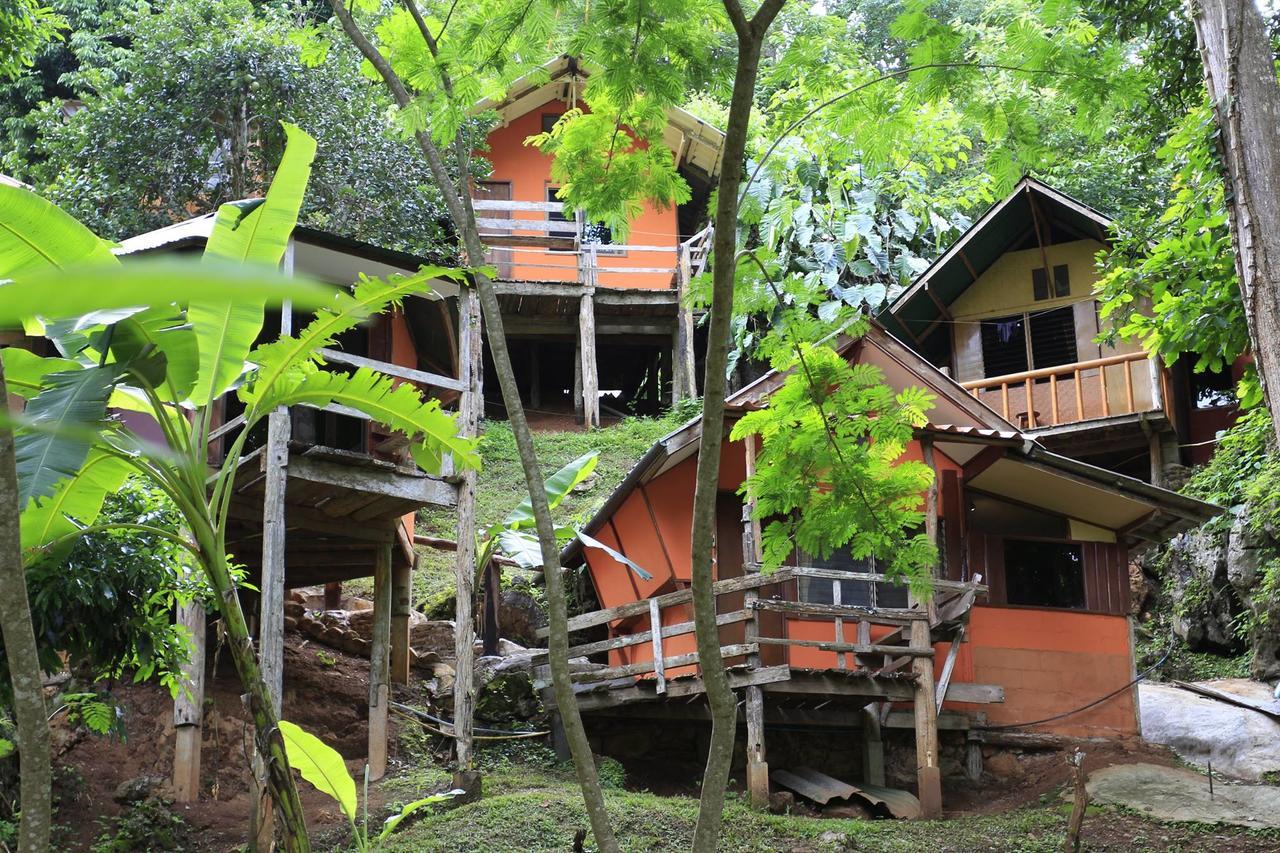 Cave Lodge Pang Mapha Exterior photo