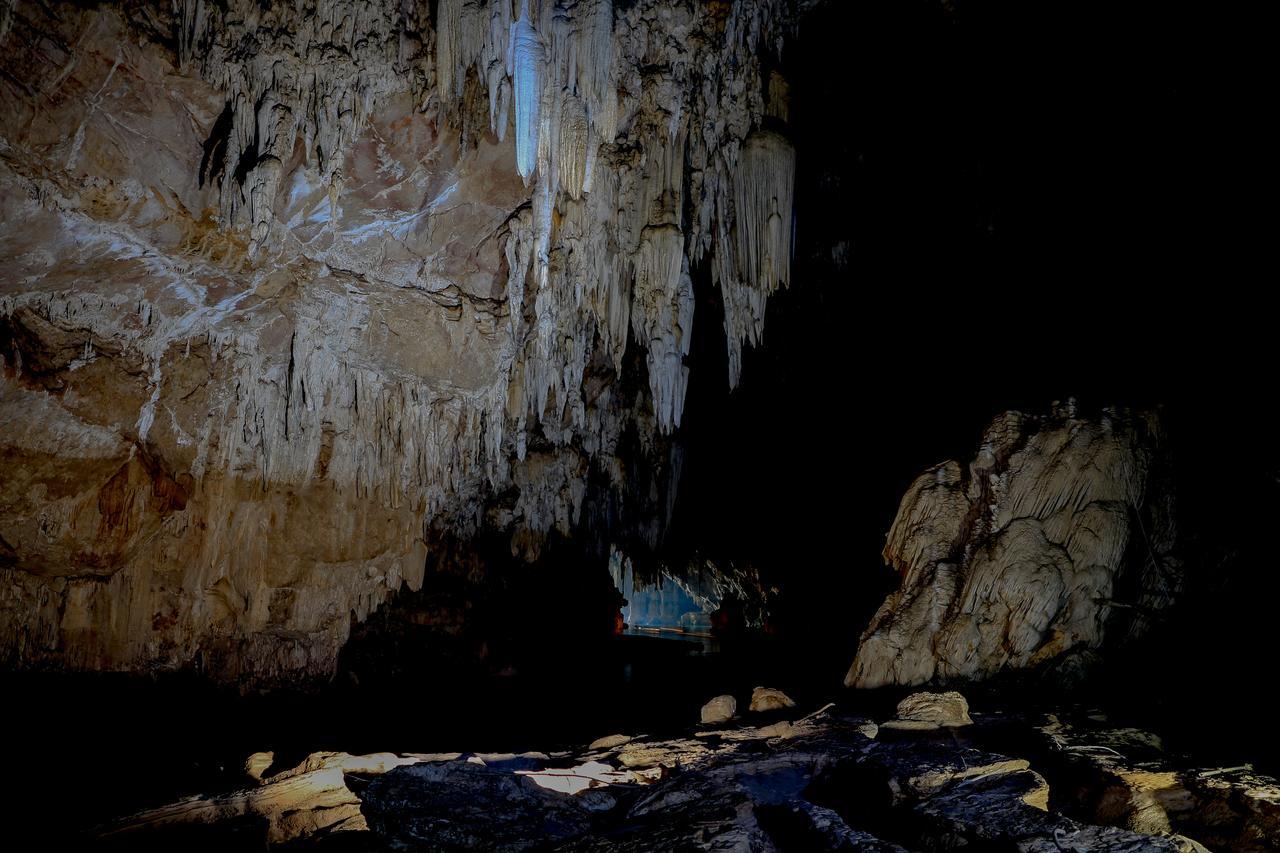 Cave Lodge Pang Mapha Exterior photo