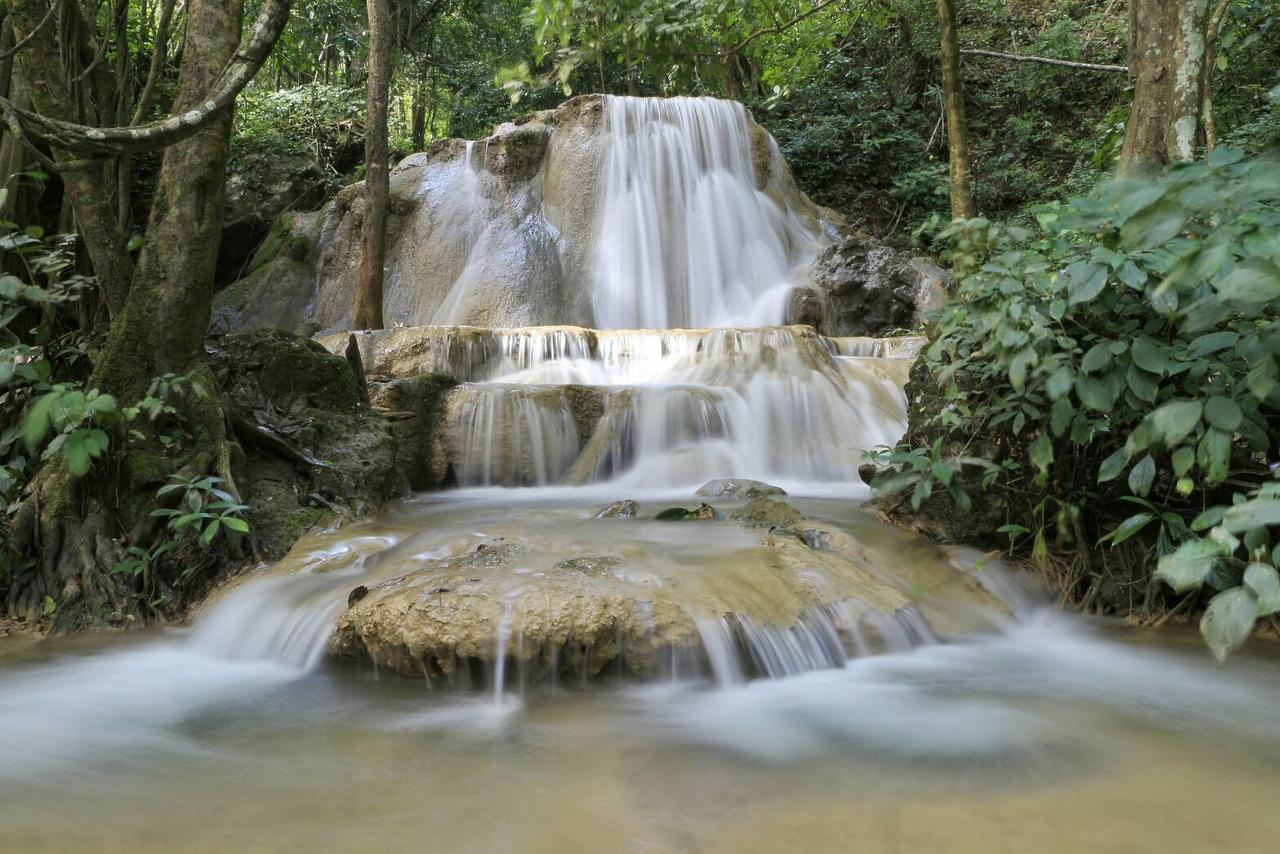 Cave Lodge Pang Mapha Exterior photo